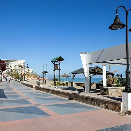 Coqueto Apartamento A En Carihuela Junto Al Mar * Torremolinos