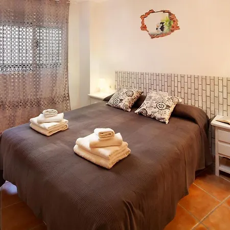 Apartment Coqueto Apartamento A En Carihuela Junto Al Mar *